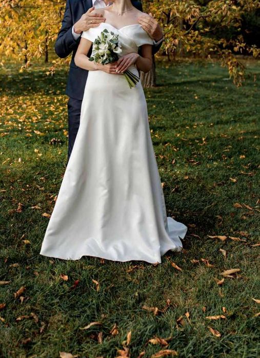 Свадібне сукня..