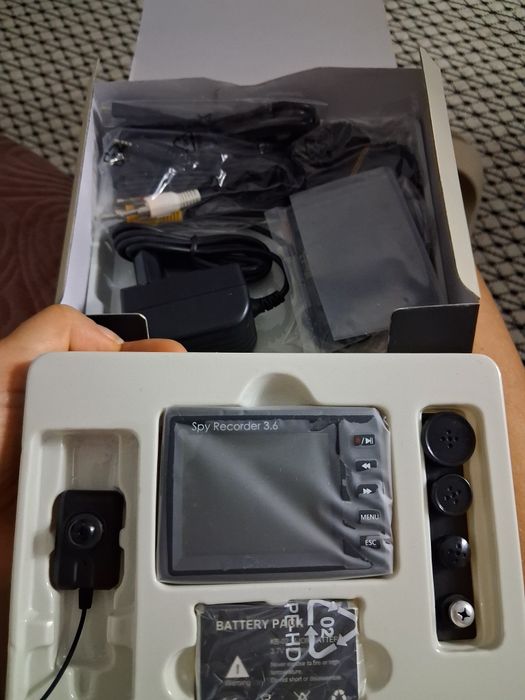 Zestaw Szpiegowski dnt SpyRecorder 3.6 | Mini Kamera + Monitor TFTOpis przedmiotu: