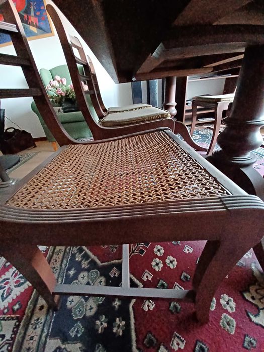 Mesa de Jantar Clássica