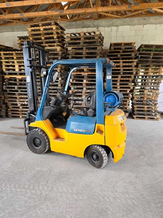 Wózek widłowy Toyota Geneo 15