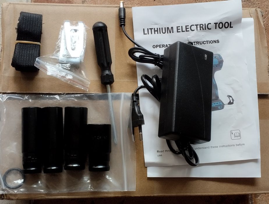 Pistola de impacto 2 baterias carregador acessórios