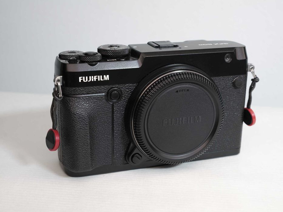 Fujifilm GFX50R aparat cyfrowy średni format