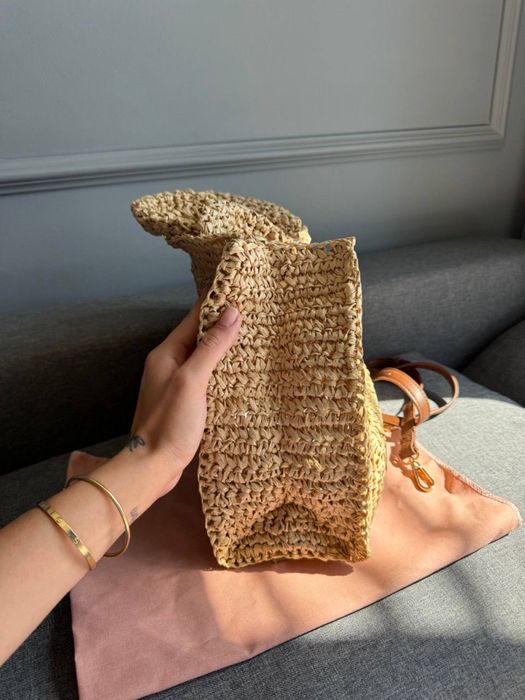Сумка Miu Miu Crochet Raffia Tote Bag with Brown Leather Strap літня