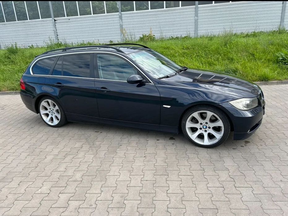 BMW Seria 3 BMW E91 2006r manual kombi 330D