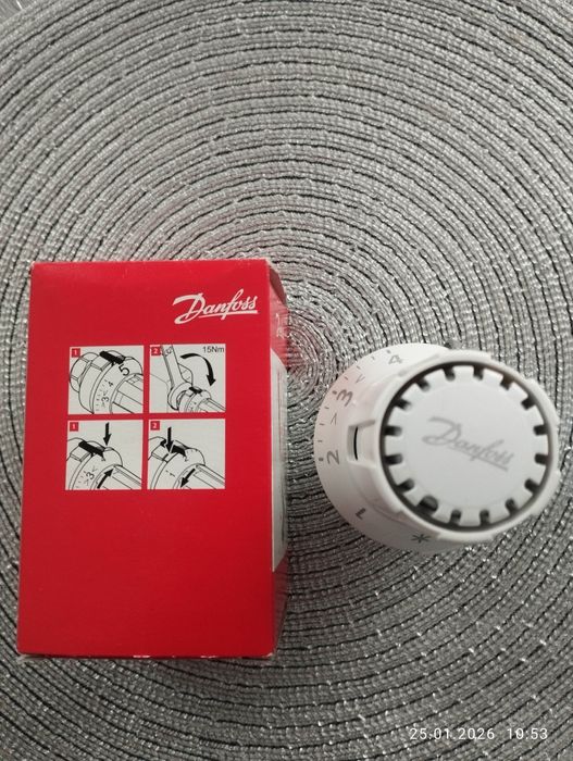 Głowica termostatyczna Danfoss RAW -K 5135