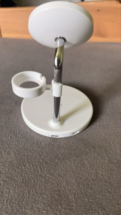 Ładowarka indukcyjna SBS