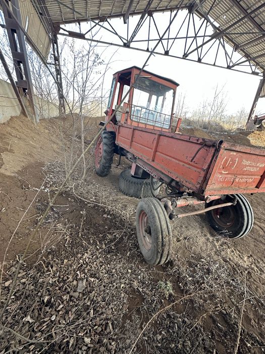 Продам трактор и каток