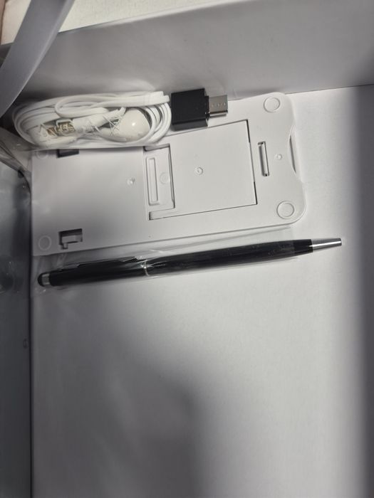 Планшет Teclast T60 PLUS екран 12 дюймів з мишкою та клавіатурою