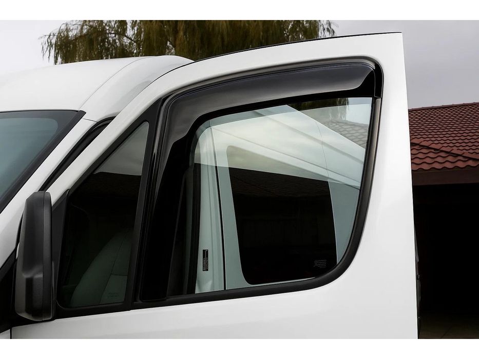 Mercedes Sprinter W906 2006-2018 рр. Вітровики клеючі (2 шт, HIC)