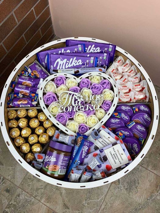 Сладкий бокс с конфетами на подарок для любимой, ребенка, жены, мамы