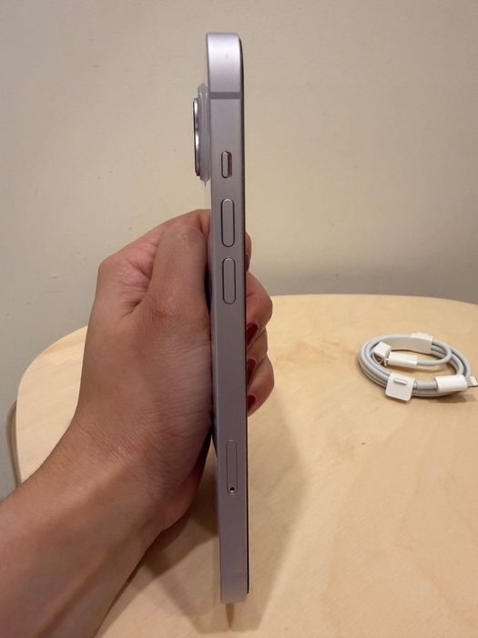 iPhone 14 Plus Lilás