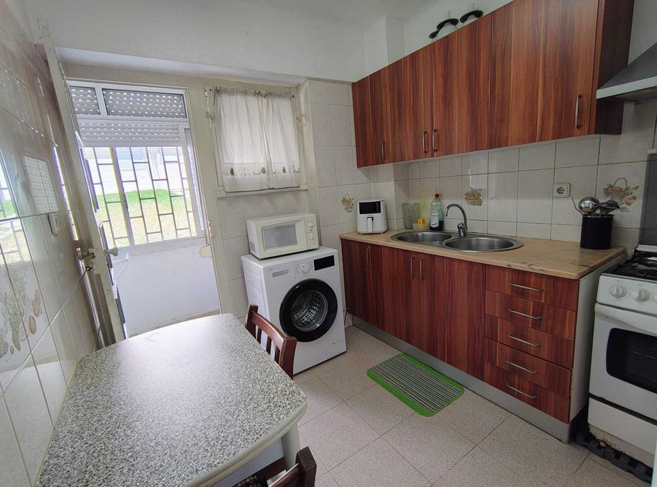 Quarto para arrendar em Benfica