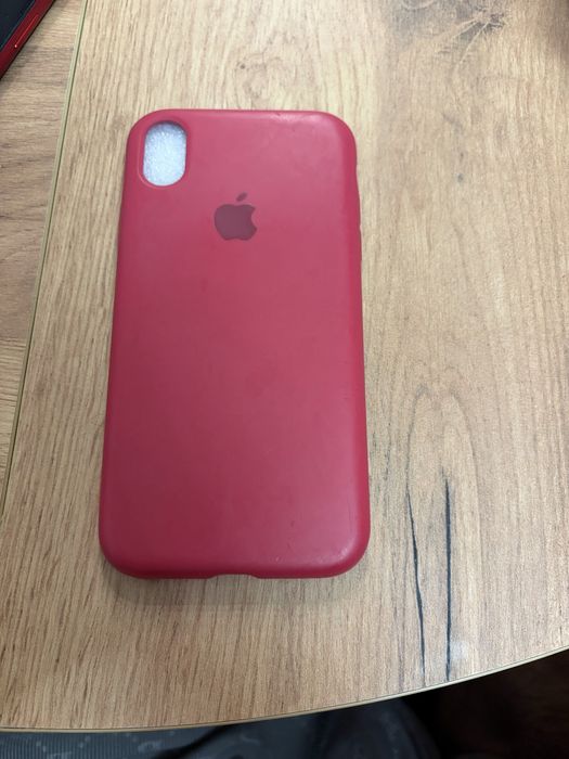 Iphone XR 128 Gb + 2 etui + szkło prywatyzujonce 2 szt