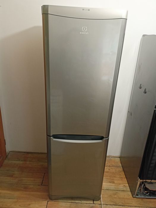 Lodowka Indesit 185cm