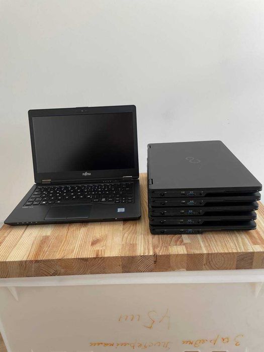 Встигніть! Ноутбук Fujitsu LIFEBOOK U729 i3-8145U | 8GB | SSD 256 | 4G