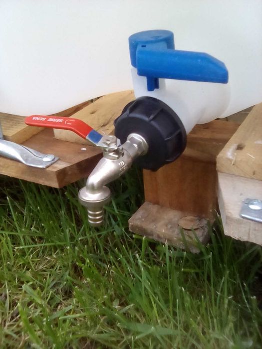 mauzer, mauser, zbiornik na wodę 1000 l. w stanie idealnym