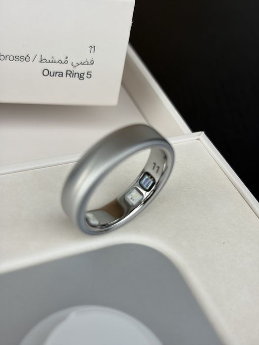 Oura Ring 5  - Brushed Silver