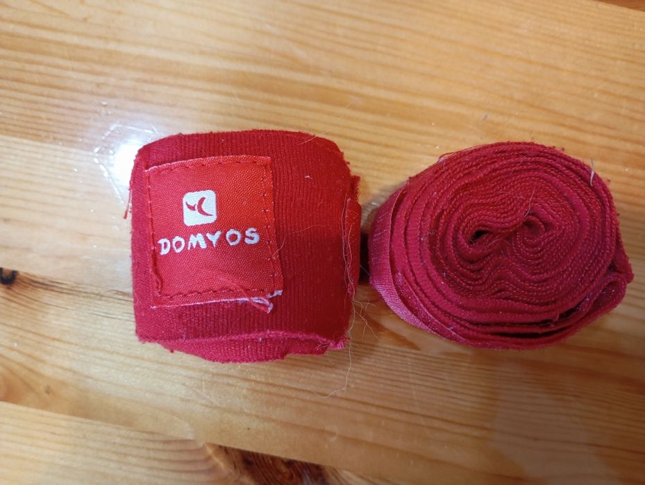 Caneleiras kickboxing mulher