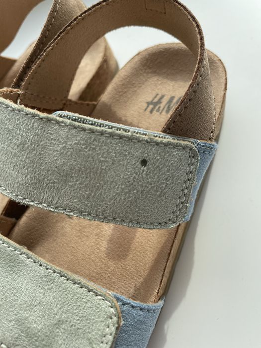 Сандалі ,босоніжки H&M на хлопчика  24 р. 15см устілка