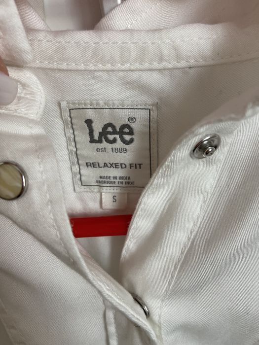 Белая  рубашка Lee