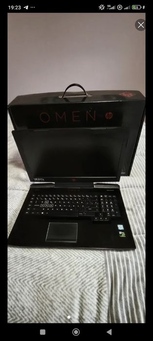 Portátil omen 17" i7 SSD+HDD