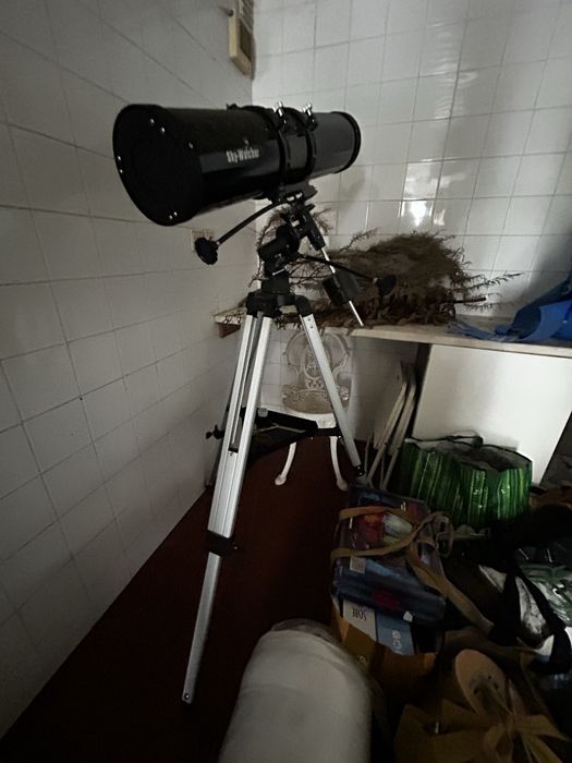 Telescopio - Telescópio Reflector Newton Skywatcher 130/900 EQ2