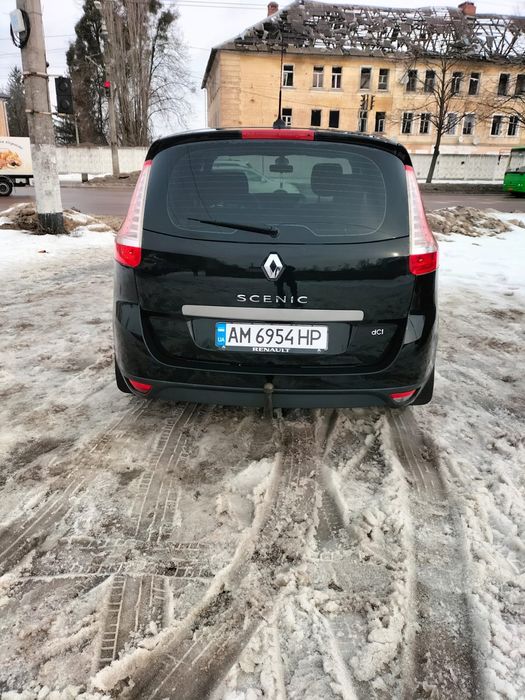 Renault grand scenic 3 1.6 dci 2011 року