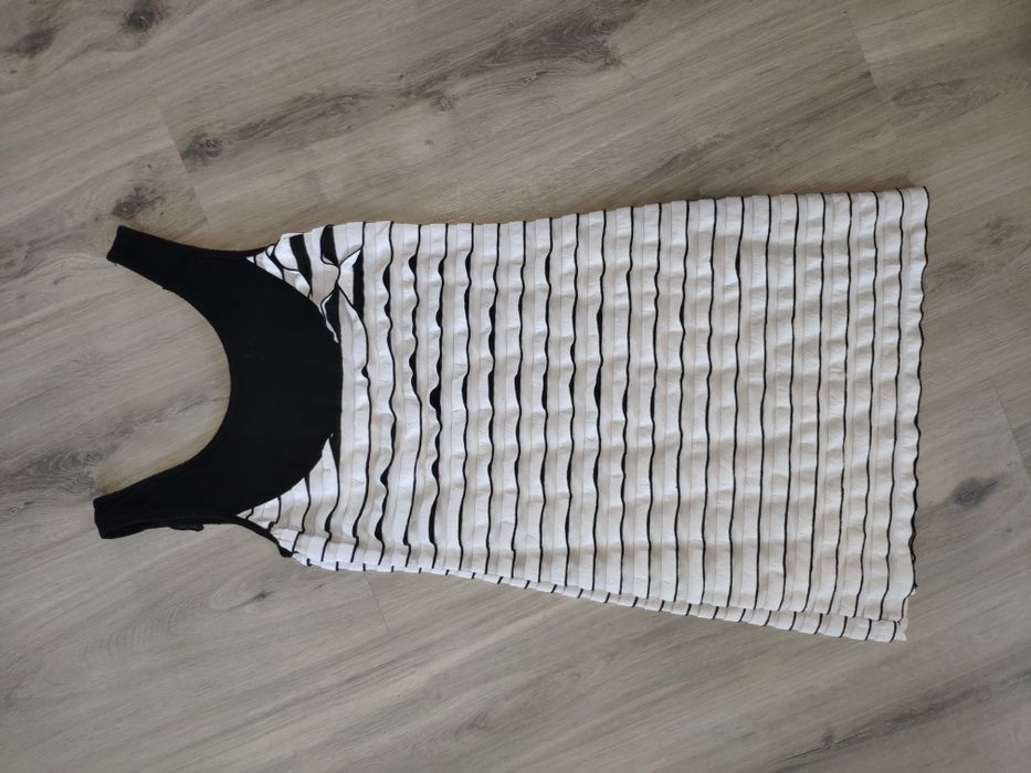 Sukienka biało czarna