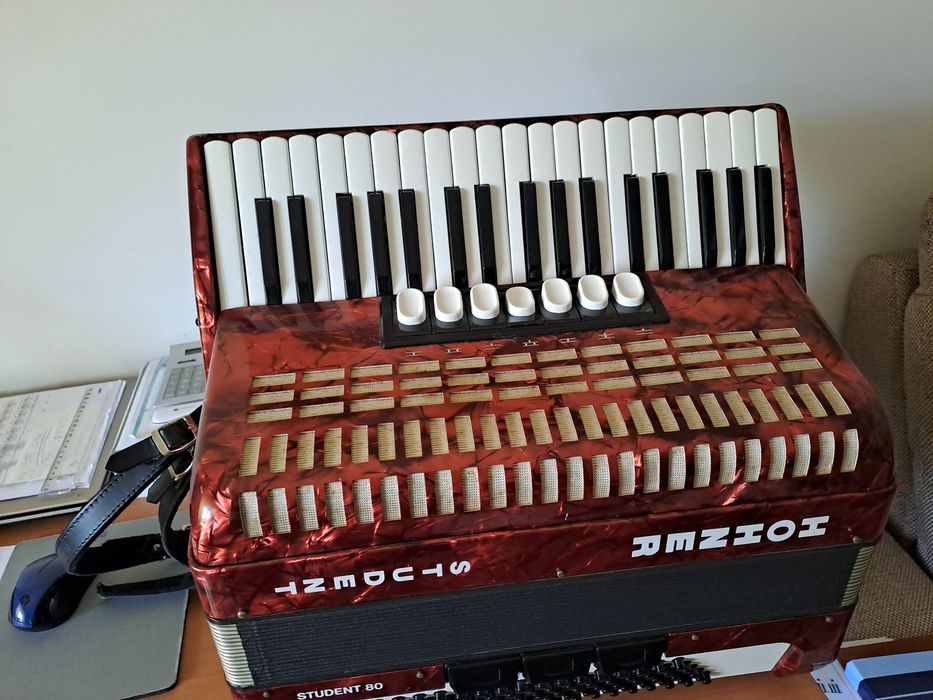 Acordeão hohner setudent 80 3⁰ vós