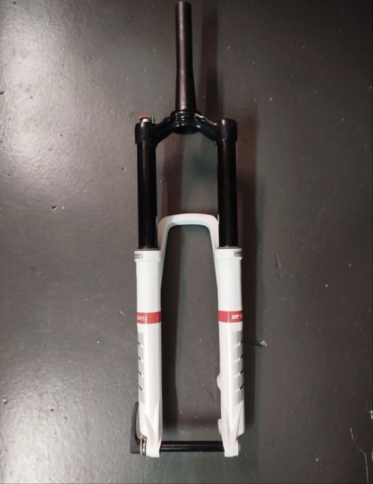Suspensão dtswiss 27.5