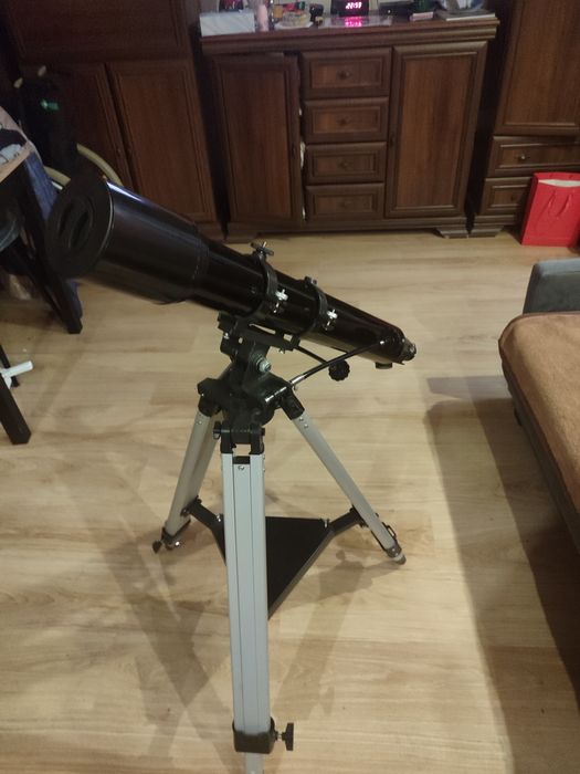 Luneta sky watcher Bk 705 AZ2 70-500