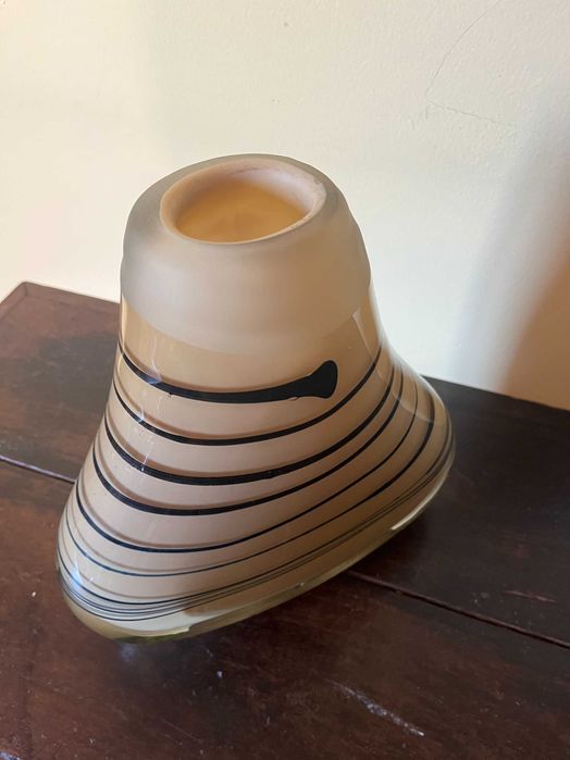 Vaso Decorativo em Vidro Artístico Pintado à Mão – 27 cm