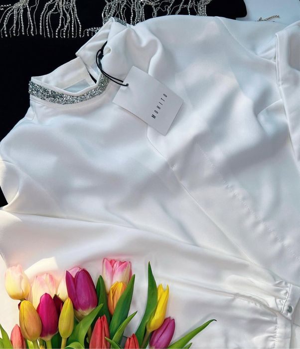 Блузка від Mohito