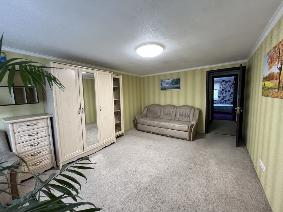 Будинок в лісовій Бучі з ремонтом