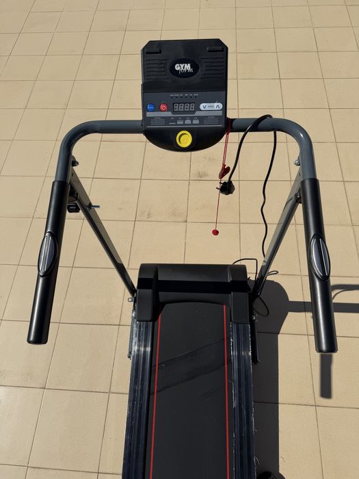 Passadeira Elétrica Dobrável Gymform Slim Fold – Nova (Nunca Usada)