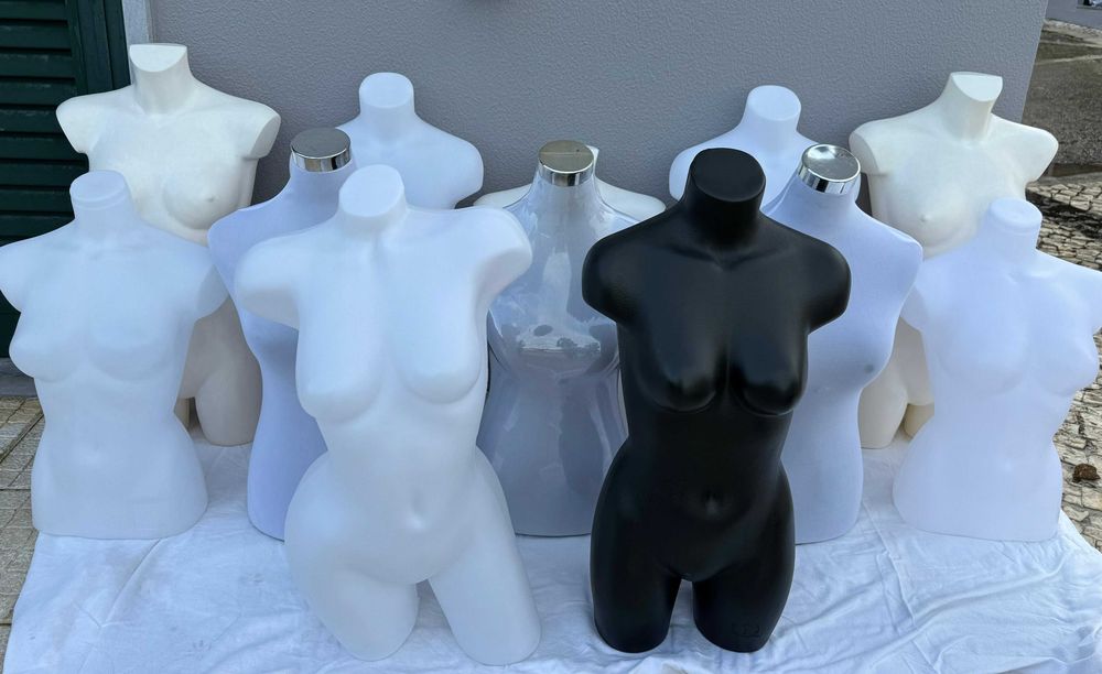 Manequim Feminino Roupa meio Corpo