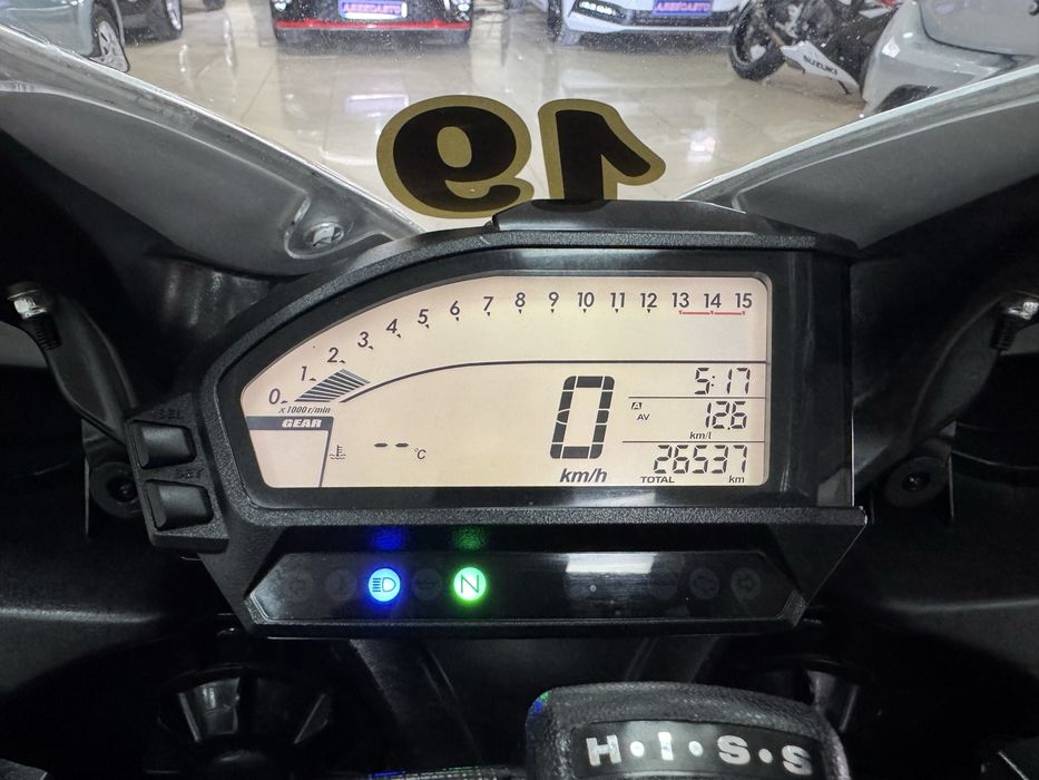 Honda CBR1000RR Fireblade 1.0i 16V 6МКПП 2014 р.в. (181 к.с.)