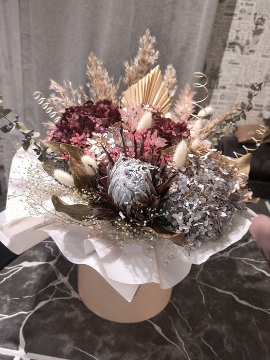 Сухоцвіти, букети із сухоцвітів, весільні букети,  бутоньєрки,протея