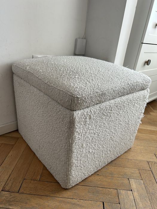 Puf ze schowkiem Westwing boucle
