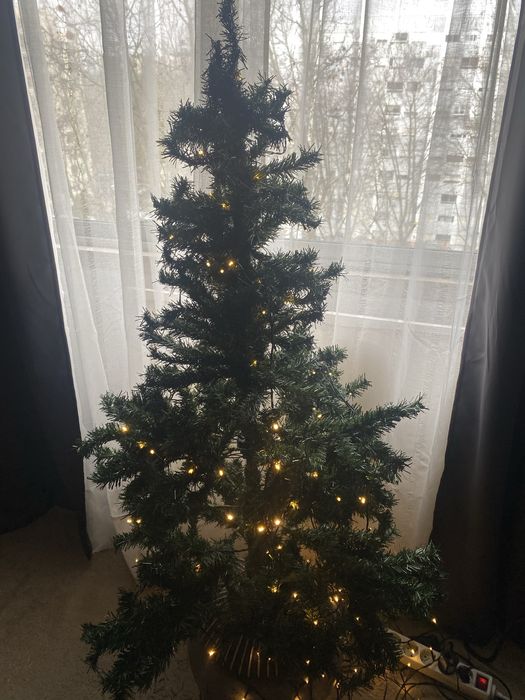 Arvore Natal  em bom estado