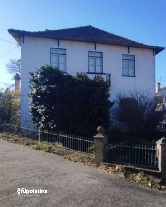 Casa senhorial centenária em Lousada