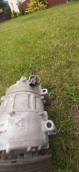 Sprzedam sprężarkę klimatyzacji