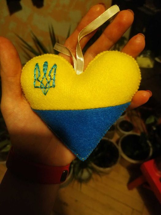 Брелок,підвіска.