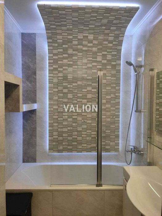 Продаж 2к пров Коломийський 17/31А Голосіївський рн Правий берег