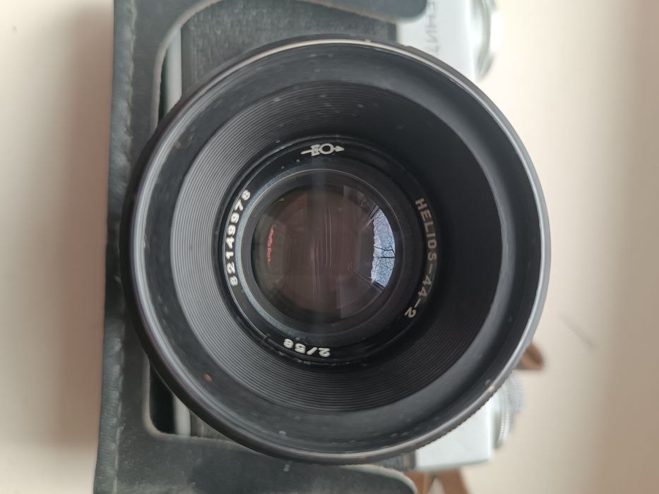 Плівковий фотоапарат Зенит-Е + чохол