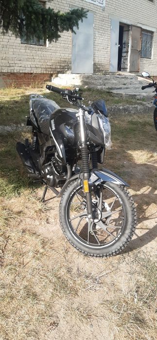 Мотоцикл Spark SP200R-32