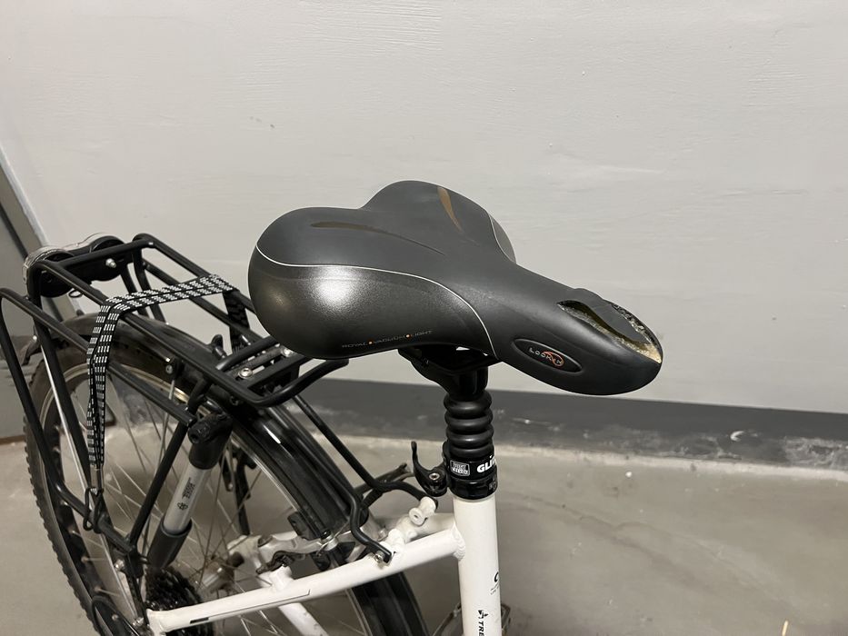 Rower turystyczno-trekkingowy UniBike Voyager
