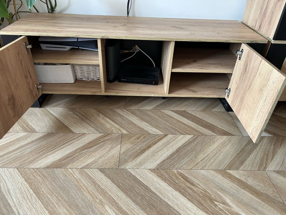 Meble z salonu Black Red White