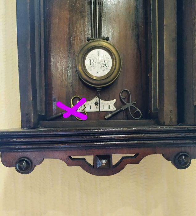 Годинник антикварний настінний Le Roi a Paris - часы антиквариат