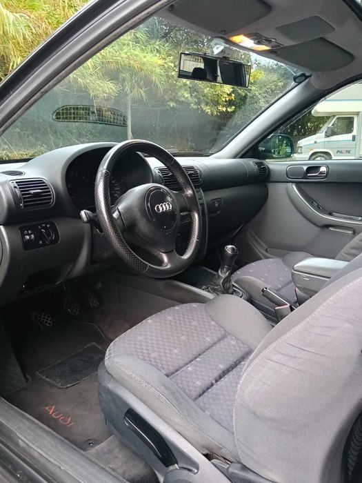 Audi A3 1.6 GPL.